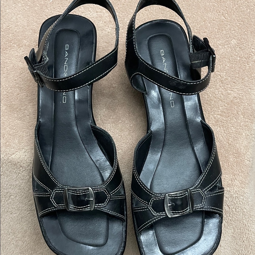 Bandolino Black Strappy Women's Sandals
